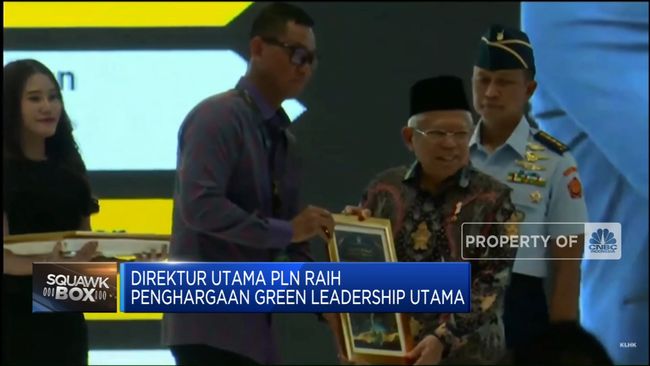 Pemimpin PLN Dianugerahi Green Leadership Prestisius