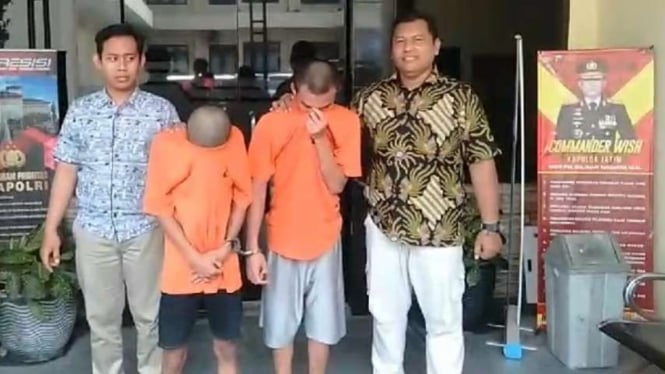 Dua Gadis ABG Disetubuhi di Warung Setelah Pergi Tanpa Pamit ke Orangtua