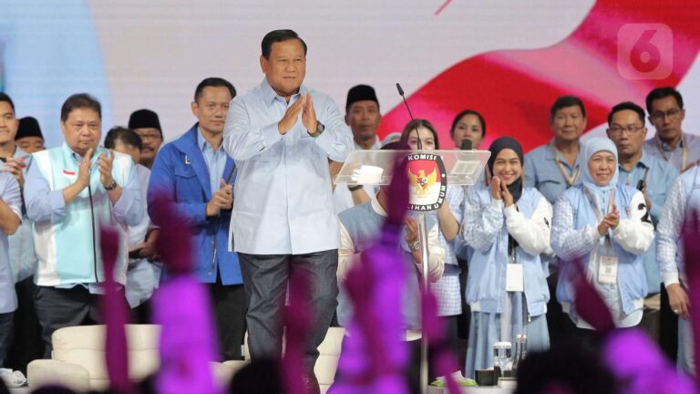 Prioritas Makan Gratis bagi Anak-Anak dan Ibu Hamil Lebih Tinggi Daripada Internet Gratis, Menurut Prabowo