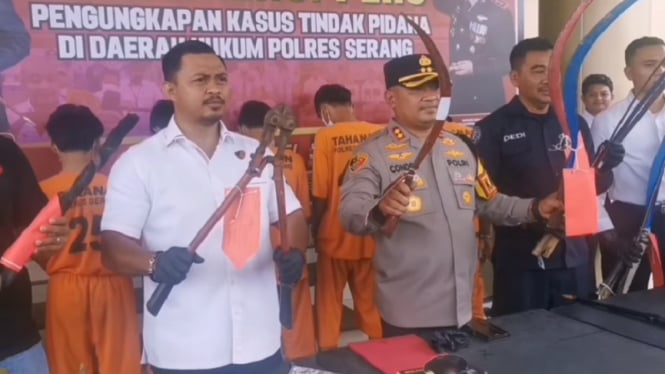 11 Remaja Digulung Satreskrim Polres Serang saat Tawuran, Ditayangkan Langsung di Instagram Live