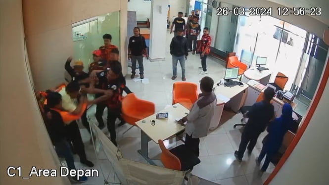 Ormas Membuat Kericuhan di Kantor Leasing Tasikmalaya dan Serang Satpam, 13 Individu Tertangkap