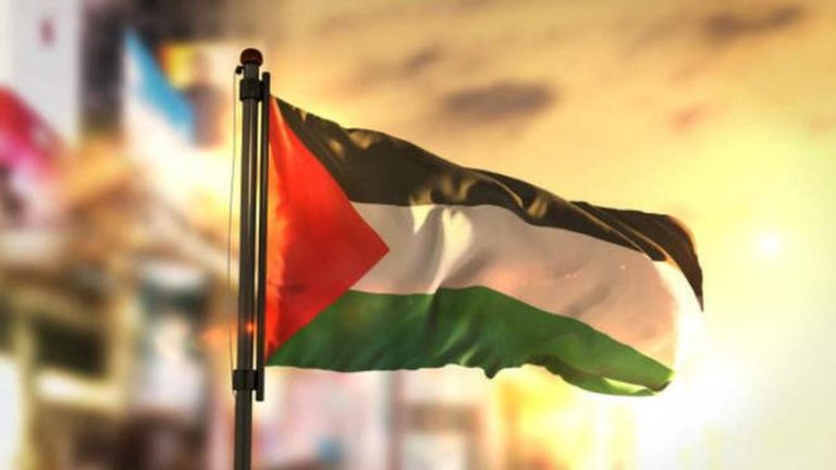 Bug iPhone Muncul Saat Pengguna Ketik ‘Jerusalem’, Sarankan Emoji Bendera Palestine