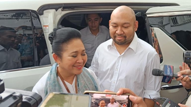 Titiek Soeharto Bereaksi Positif Terhadap Kemungkinan Prabowo Jadi Presiden dan Membicarakan Calon Ibu Negara