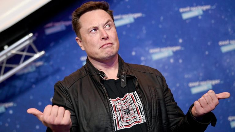 Elon Musk Dikecam Warganet Setelah Menyebut WhatsApp Membagikan Data Pengguna