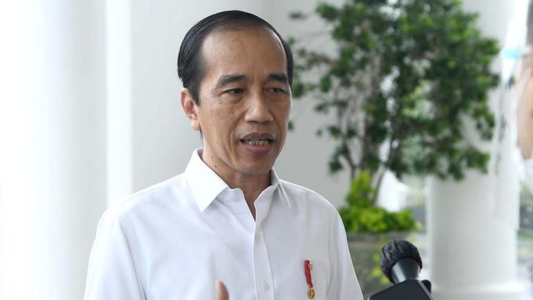 Hasil Survei LSI: Mayoritas Masyarakat Puas dengan Kinerja Jokowi, Capai 76 Persen