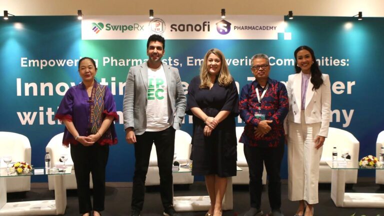 Sanofi dan SwipeRx Mendorong Pengembangan 2.750 Apoteker Melalui PharmAcademy