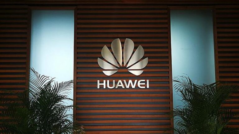 Huawei Kembali Mendominasi Pasar Tiongkok Setelah Melewati Tiga Tahun Tantangan dari Amerika