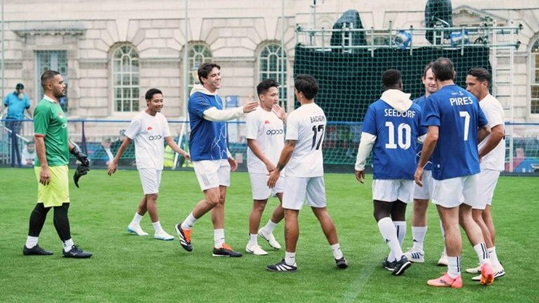 Oppo Mendukung Mimpi Sepak Bola Generasi Muda dengan Indonesia All-Star Melawan Legenda Liga Champions