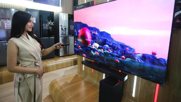 Peningkatan TV LG OLED Evo C4 yang Dipamerkan di CES Las Vegas dan PRJ 2024