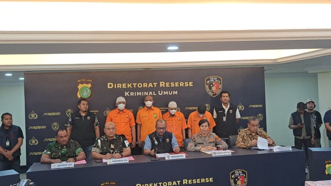 Polisi Mengungkap Identitas Pelanggan Pembelian Uang Palsu senilai Rp 22 Miliar di Jakbar