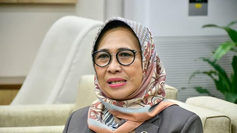 Hetifah Golkar dan Kontroversi Mark Up Nilai di Depok: Memburuknya Citra Institusi Pendidikan di Mata Publik