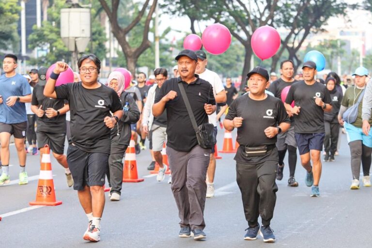 Direktur MNC Portal Indonesia Masirom Menggelar Acara Kepengen Jogging untuk Menjaga Kesehatan dan Mendekatkan Diri dengan Pembaca Okezone Sports