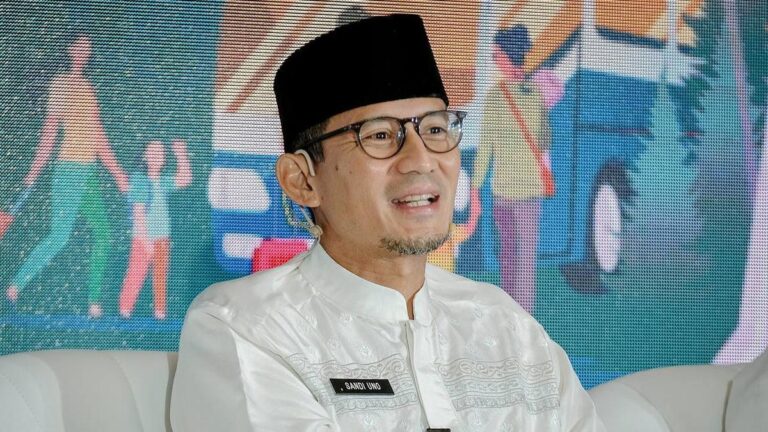 Sandiaga Berharap Partai yang Didirikan Pak Anies Sukses Setelah Doakan