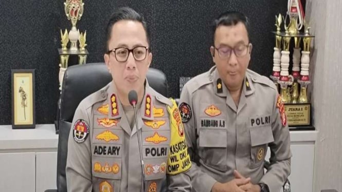 670ccb2df0437-kabid-humas-polda-metro-jaya-komisaris-besar-polisi-ade-ary-syam-indradi_665_374.jpg