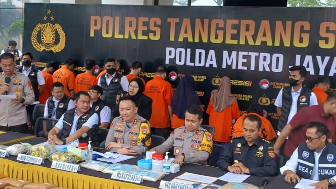 Wanita Malaysia Diamankan di Tangerang Selatan karena Mencoba Selundupkan 1,1 Kg Ekstasi dari China