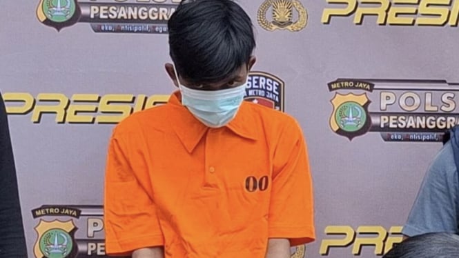 67bd70580f787-pelaku-pelecehan-payudara-berinisial-bs-ditangkap-di-pesanggrahan-motifnya-untuk-melam.jpeg
