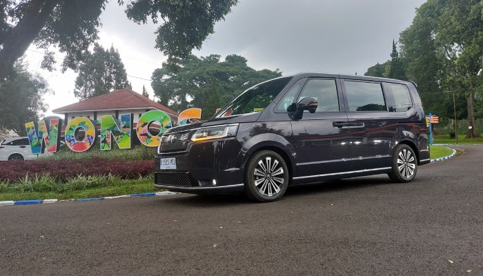 Honda-Step-WGN.jpg