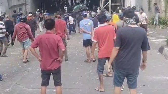 Tawuran di Kolong Underpass: Polisi Segera Intervensi