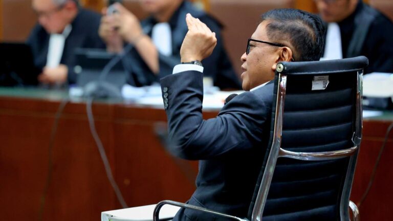 Doa Hasto untuk Megawati dan Jokowi Malam Tahun Baru