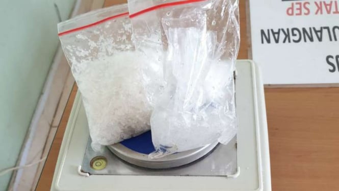Pengemudi Ojol Order Sabu Kemas Bungkus Biskuit, Penerima Paket Kabur