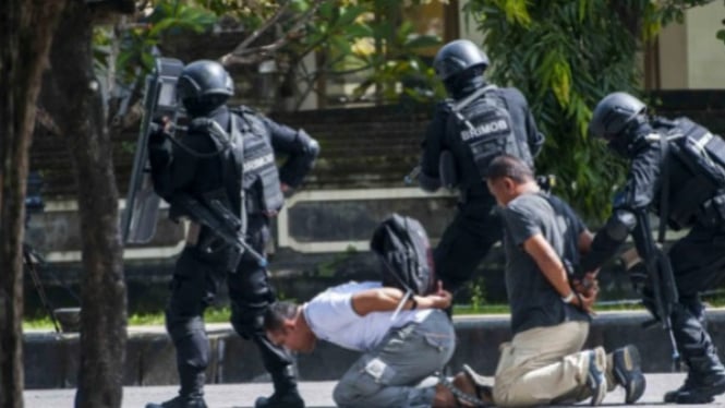 Gerebek Pelaku Pencurian Emas Setengah Miliar di Bangka: Aksi Menegangkan