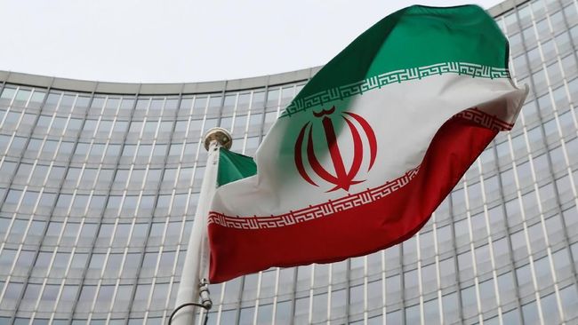 Update Terbaru Hubungan Iran-Israel, Trump Bela Iran