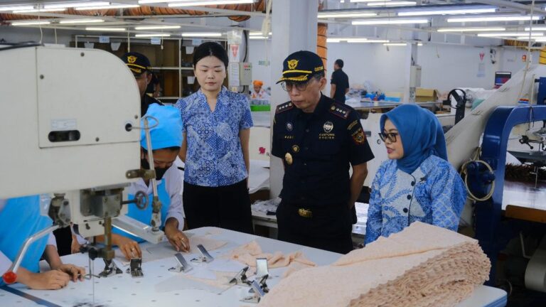 Otoritas Kepabeanan Dorong Industri Tekstil Implementasikan Sistem Host to Host