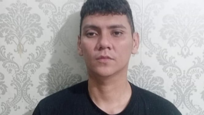 Pengakuan Pesinetron Rayyan: Skandal Video Syur dengan Pacar Sesama Jenis