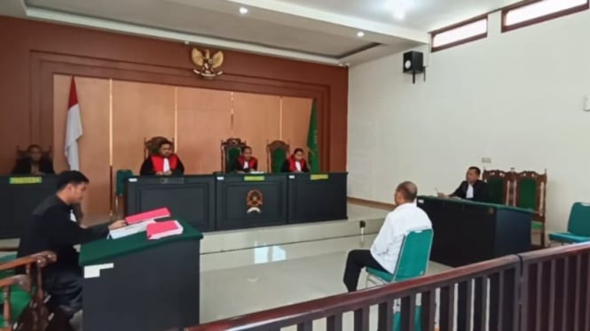 Pencabulan Polisi Pacitan Terhadap Tahanan Wanita: Sidang Dimulai