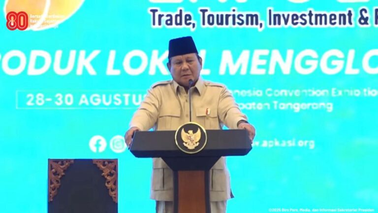 Prabowo: Bukan PDIP, Baca Tulisan Bung Karno ‘Indonesia Menggugat’
