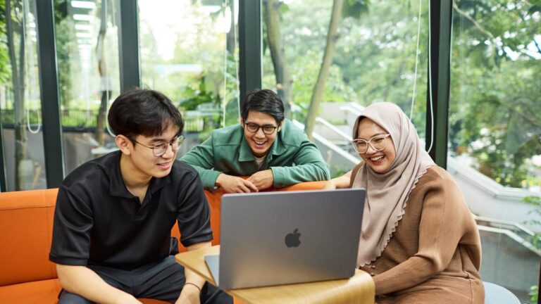 Apple Buka Developer Academy Jakarta 2026: Institut AI & Game Development