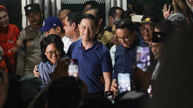 Tom Lembong dan Hasto Bebas: Rekonsiliasi Prabowo Lewat Jalur Hukum