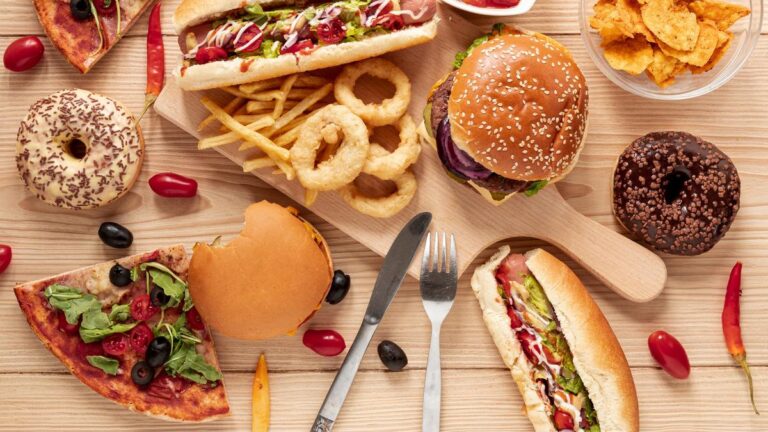 Makanan yang Bikin Wajah Cepat Menua: Waspadai 5 Ini!