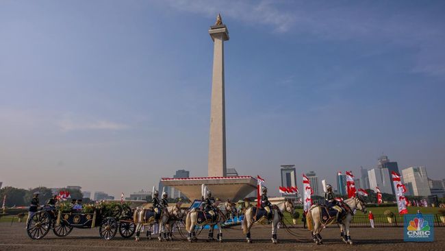 Rahasia Kereta Kencana Garuda Prabayaksa-145 Kuda di Kirab Bendera RI