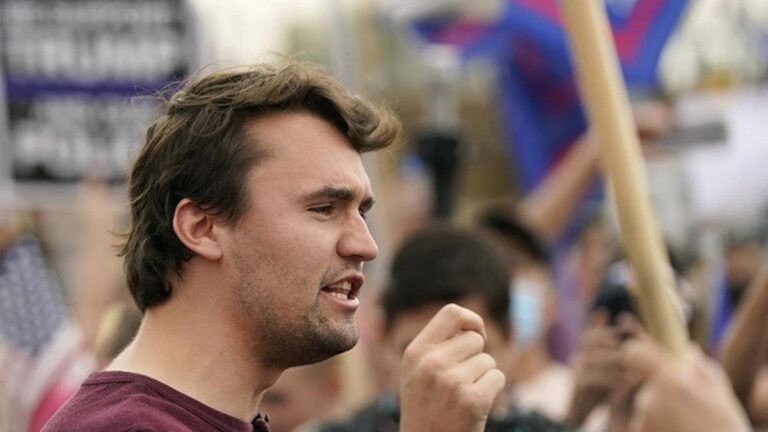 Penjelasan Terbaru Mengenai Foto Terduga Pelaku Penembakan Charlie Kirk dengan AI Upscaling