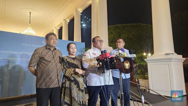 Bos Buruh Bertemu Prabowo: Bahas Perusuh & RUU Perampasan Aset